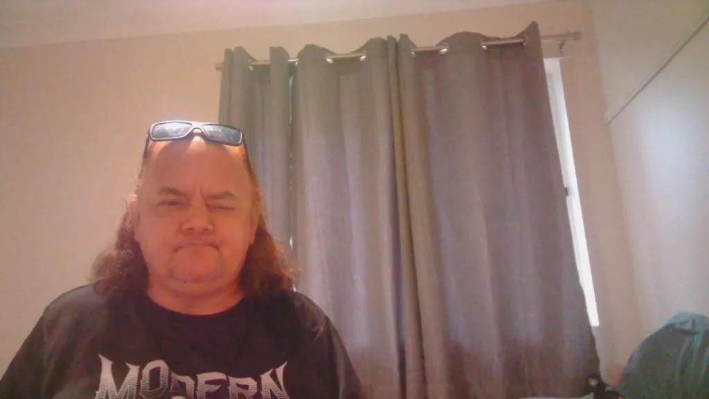 Grizzly Damo'S Nft Gallery Apartment Brisbane